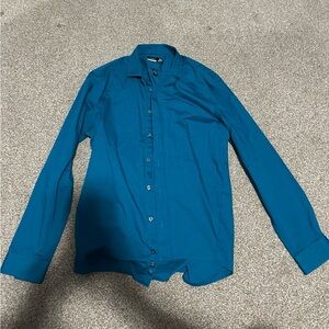 Blue men’s long sleeve J. Ferrar button up